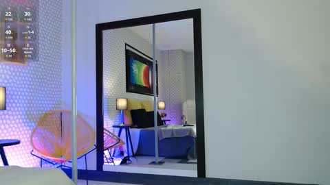 Sasha  online show from 12/03/25, 11:19