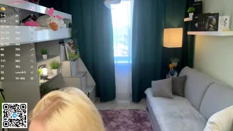 Snapshot of sashablonde_ chatting on 06/05/26, 06:09 Sasha online show from 06/05/26, 06:09