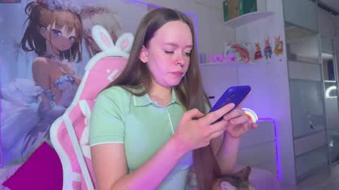 Snapshot of sashacollerx chatting on 04/19/26, 06:32 Alexa online show from 04/19/26, 06:32