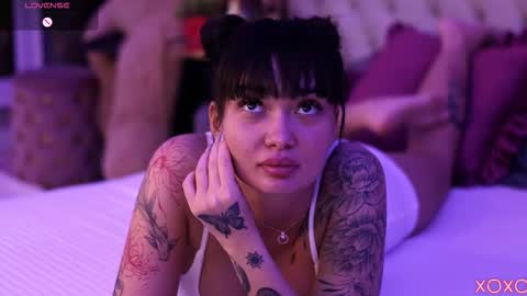 Dennise online show from 10/28/25, 09:28