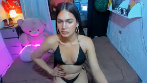 ESTELLA online show from 02/15/25, 03:50