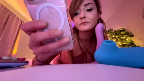 Sasha online show from 01/08/25, 02:14