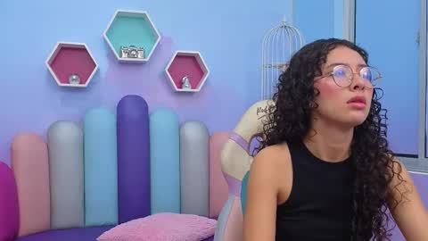 SashaMonroee  online show from 11/03/25, 11:37