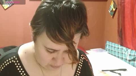 Snapshot of sasharosee2 chatting on 11/19/25, 12:49 S A S H A R O S E online show from 11/19/25, 12:49