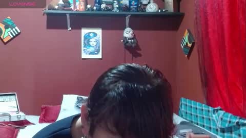 Snapshot of sasharosee2 chatting on 12/03/25, 01:42 S A S H A R O S E online show from 12/03/25, 01:42