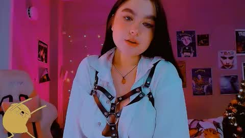 Sashasoy online show from 10/17/25, 02:37