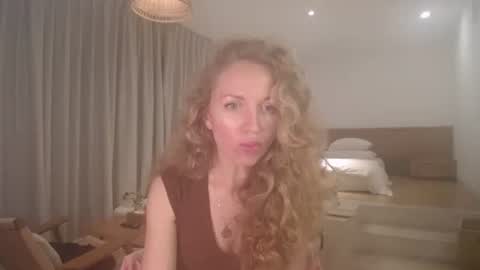 Sasha online show from 12/04/25, 11:52