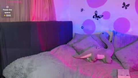 Snapshot of sashaweb chatting on 02/20/25, 04:39 Sasha Independent model online show from 02/20/25, 04:39