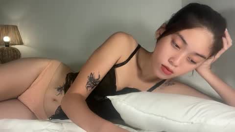 Snapshot of sashi_kaye chatting on 03/19/26, 04:38 sashi_kaye online show from 03/19/26, 04:38
