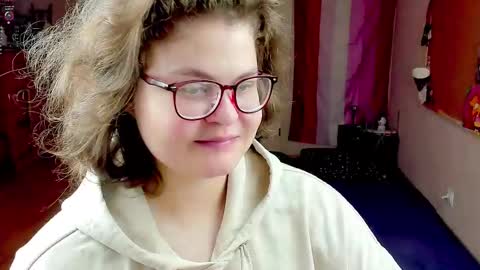 .Alexandra online show from 09/12/25, 09:37