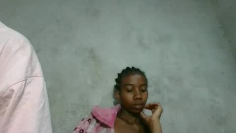 Snapshot of sasivia08 chatting on 03/24/26, 12:37 sasivia08 online show from 03/24/26, 12:37
