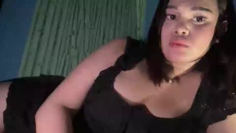 Snapshot of sassa_lilly chatting on 03/15/26, 12:44 sassa_lilly online show from 03/15/26, 12:44