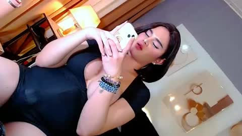 Snapshot of sassa_lilly chatting on 04/22/26, 02:51 sassa_lilly online show from 04/22/26, 02:51