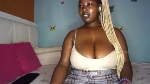 Snapshot of sassy100936 chatting on 06/19/26, 05:23 Spicyd online show from 06/19/26, 05:23