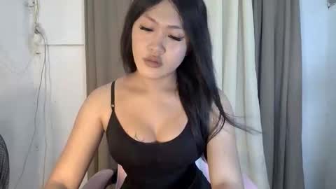 Snapshot of sassy_jenny8 chatting on 04/15/26, 07:26 sassy_jenny8 online show from 04/15/26, 07:26