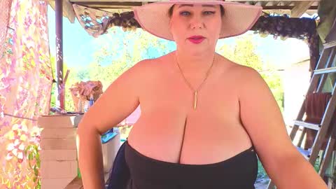 sassy_seasons online show from 09/15/25, 09:42