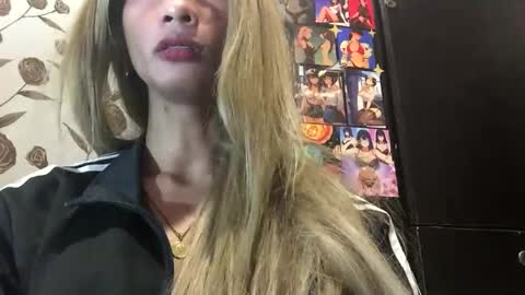 Snapshot of sassybaby1998 chatting on 02/25/25, 11:55 Princess online show from 02/25/25, 11:55
