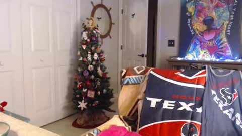 Trish online show from 01/12/25, 05:24