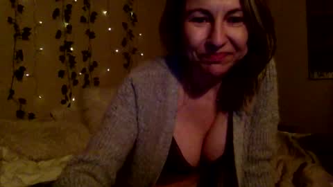 Sassyella online show from 02/28/25, 06:21