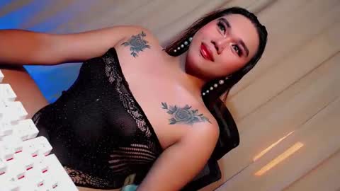 Snapshot of sassyffyra69 chatting on 11/02/25, 12:57 MARIO LABO online show from 11/02/25, 12:57