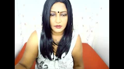 Snapshot of sassyindian00 chatting on 12/29/24, 04:08 sassyindian00 online show from 12/29/24, 04:08