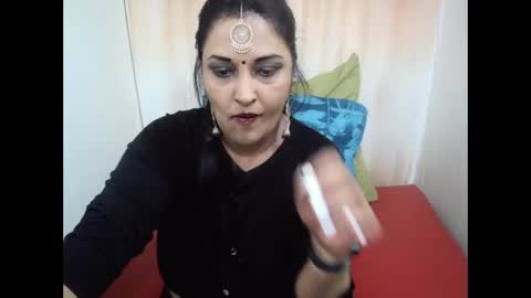 Snapshot of sassyindian00 chatting on 10/20/25, 07:14 sassyindian00 online show from 10/20/25, 07:14