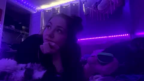 Snapshot of sassyseductive chatting on 04/14/26, 05:30 sassyseductive online show from 04/14/26, 05:30