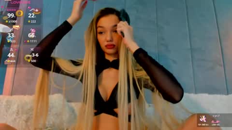 Snapshot of sassyt33n chatting on 11/20/25, 08:14 sassyt33n online show from 11/20/25, 08:14