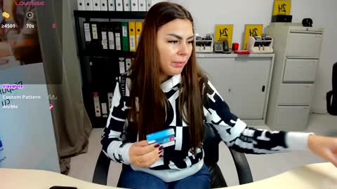 sassytiff online show from 12/09/24, 02:17