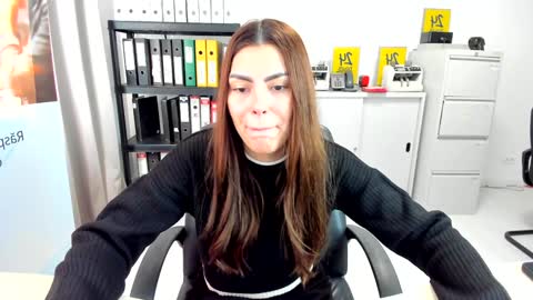sassytiff online show from 12/19/24, 11:29