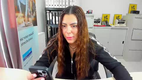 sassytiff online show from 02/09/25, 01:46