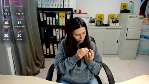 sassytiff online show from 10/26/25, 01:50