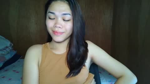 saszzyyumiie online show from 10/24/25, 02:41