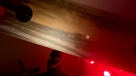 Snapshot of satanslilservant chatting on 02/19/25, 10:45 satanslilservant online show from 02/19/25, 10:45
