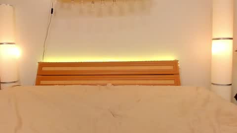 Snapshot of satimilf_ chatting on 12/06/24, 01:51 Sati online show from 12/06/24, 01:51