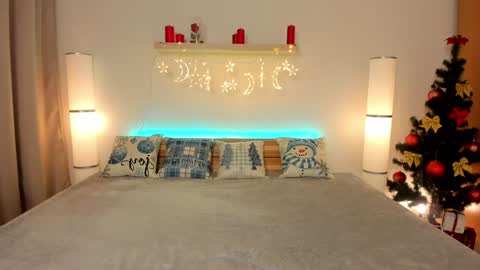 Snapshot of satimilf_ chatting on 12/08/24, 11:51 Sati online show from 12/08/24, 11:51