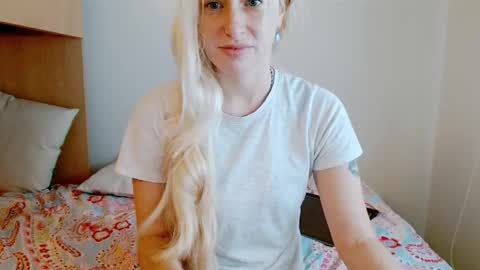 Snapshot of satinqueen90 chatting on 12/02/25, 09:14 Satinqueen90 online show from 12/02/25, 09:14