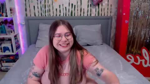 Stacy online show from 06/17/26, 02:58