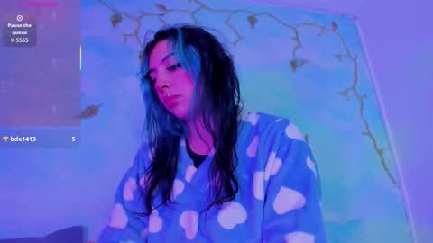 Saturnooo online show from 11/06/25, 08:37