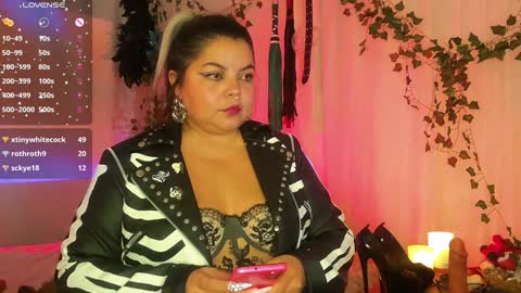 Gina George online show from 12/17/24, 12:45