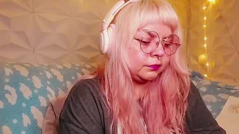 Gina George online show from 06/14/26, 02:35