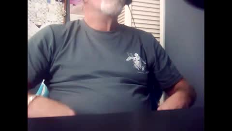 satyr64 online show from 12/04/25, 03:43