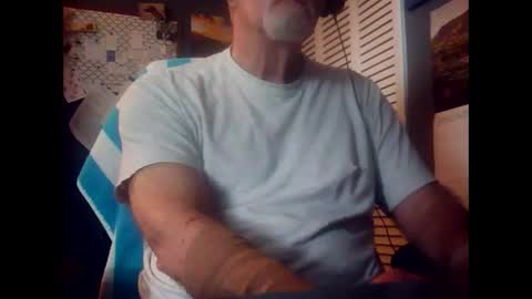 Snapshot of satyr64 chatting on 02/16/26, 03:30 satyr64 online show from 02/16/26, 03:30
