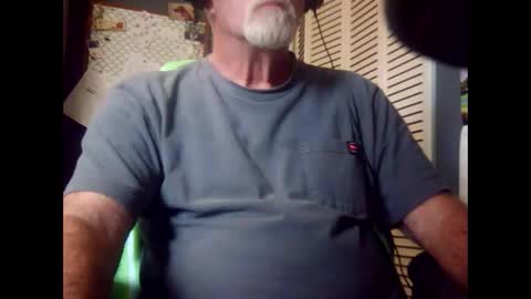 Snapshot of satyr64 chatting on 04/30/26, 05:52 satyr64 online show from 04/30/26, 05:52
