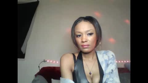 Shaniiice online show from 01/07/25, 06:56
