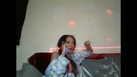 Shaniiice online show from 02/25/25, 07:36