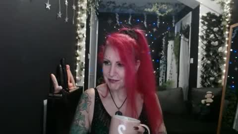 SaucySky online show from 01/11/25, 09:15