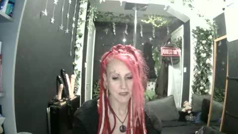 Snapshot of saucysky chatting on 05/23/26, 12:38 SaucySky online show from 05/23/26, 12:38