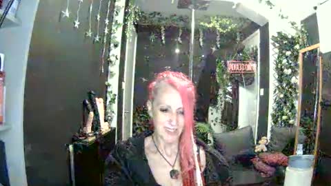 Snapshot of saucysky chatting on 06/14/26, 02:24 SaucySky online show from 06/14/26, 02:24