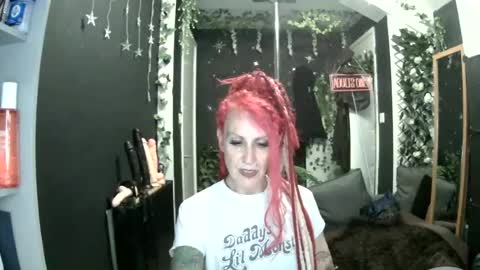 Snapshot of saucysky chatting on 06/27/26, 07:52 SaucySky online show from 06/27/26, 07:52